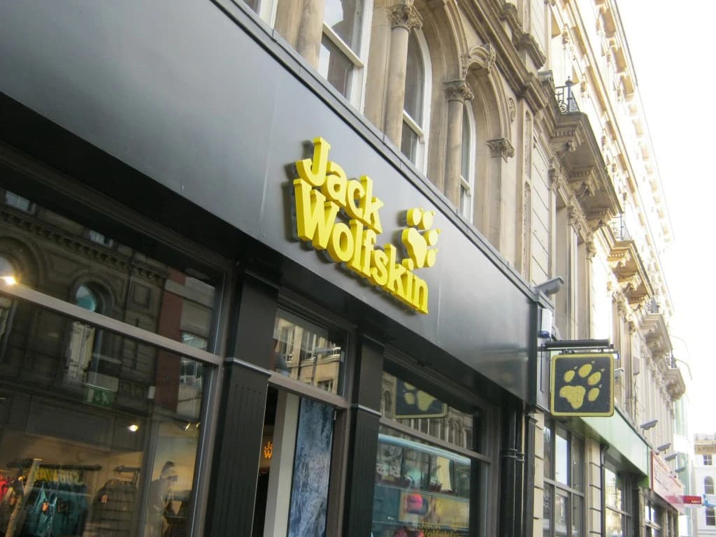Jack Wolfskin, Café Nero and Sainsbury's 1