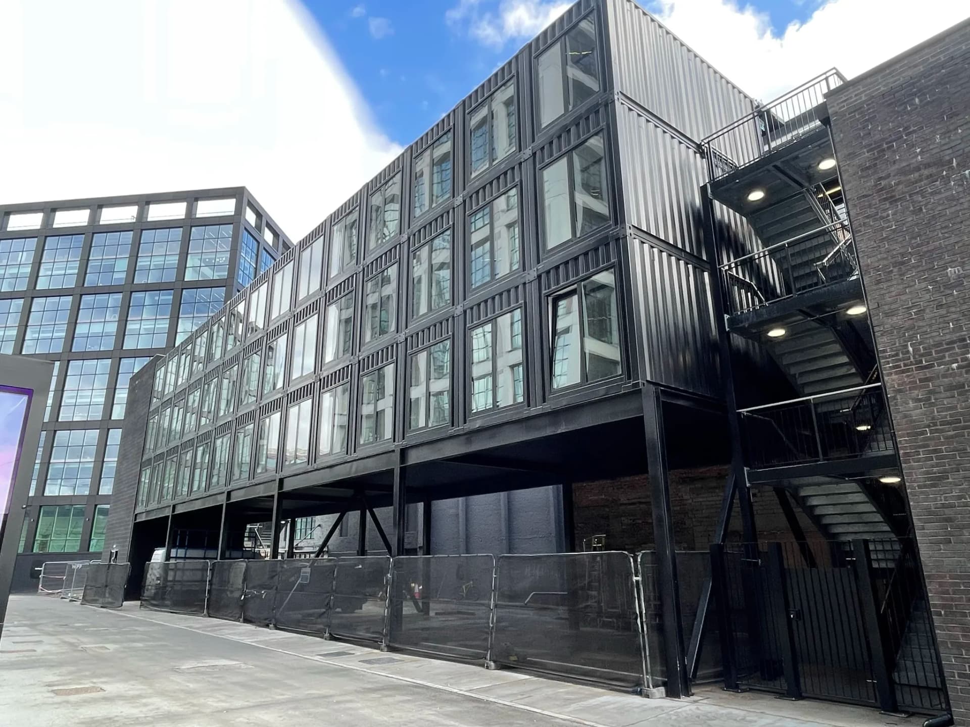 Allied London 1